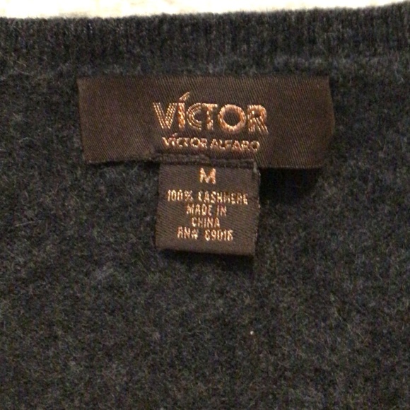 Víctor Alfaro Cashmere Sweater - Picture 4 of 6